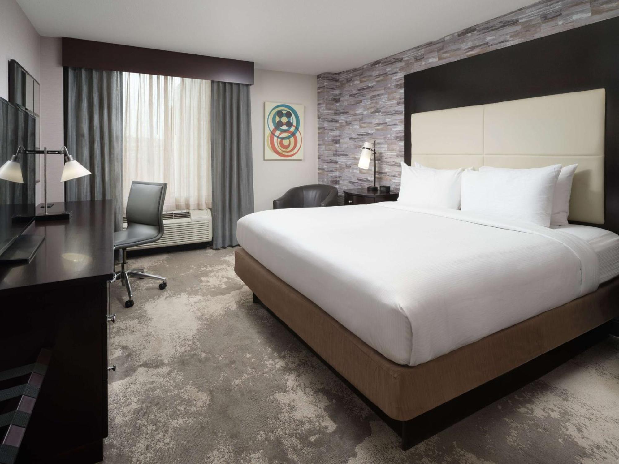 Doubletree By Hilton Hotel Chattanooga Downtown Buitenkant foto