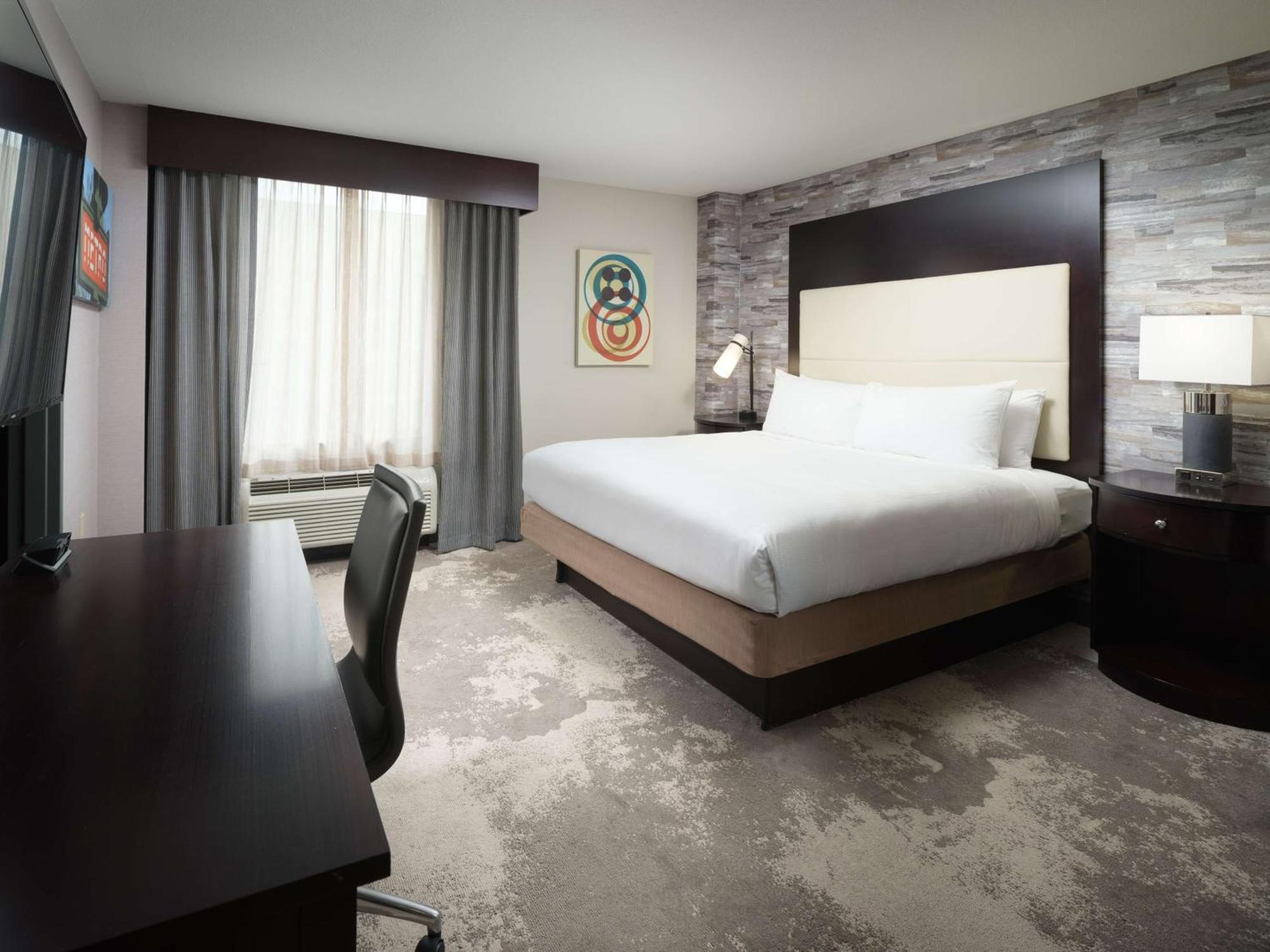 Doubletree By Hilton Hotel Chattanooga Downtown Buitenkant foto
